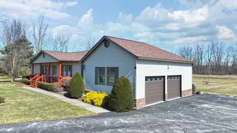 5395 Bethuy, Casco, MI 48064 photo 8