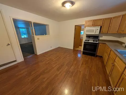 4664 Main Street, Vulcan, MI 49892 photo 5