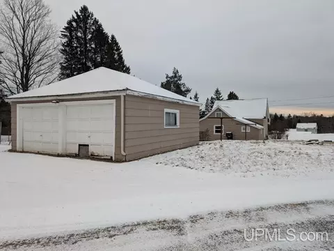 4664 Main Street, Vulcan, MI 49892 photo 2