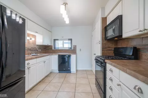 Kitchen - 1248 Gordon, Clawson, MI 48017 photo 1 of 1