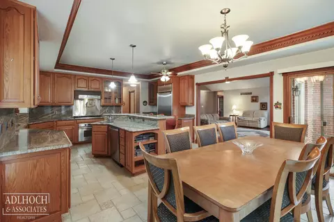 Kitchen - 47238 Blue Jay, Macomb, MI 48044 photo 2 of 5