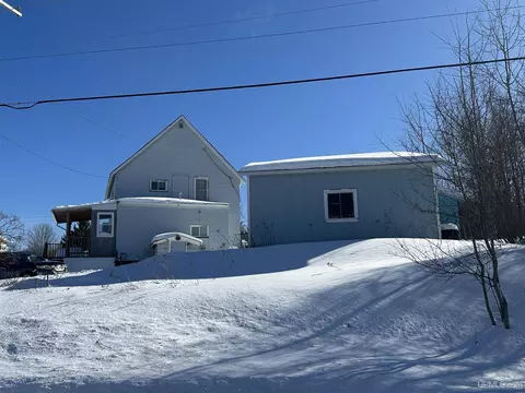 1216 S S Pne, Ishpeming, MI 49849 photo 2
