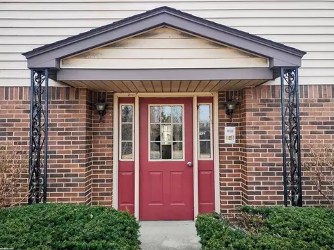 16740 E 11 Mile, Roseville, MI 48066