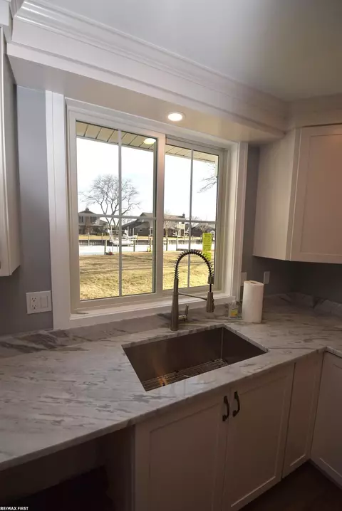 7327 Riverside, Algonac, MI 48001 photo 32