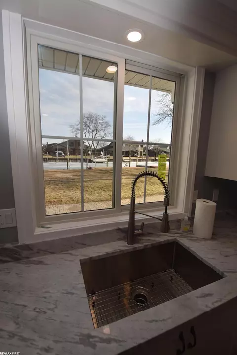 7327 Riverside, Algonac, MI 48001 photo 33
