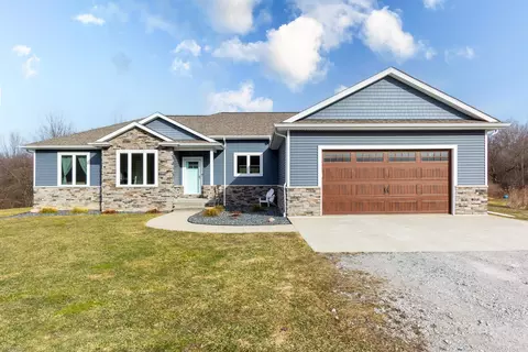 5075 Howe, Grand Blanc, MI 48439