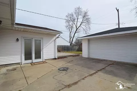 Exterior - 160 Donnalee, Monroe, MI 48162 photo 3 of 3