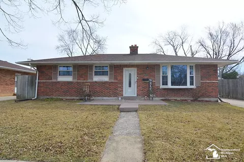 160 Donnalee, Monroe, MI 48162