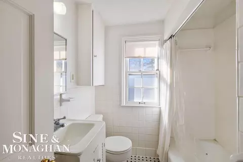 773 Hawthorne, Grosse Pointe Woods, MI 48236 photo 26