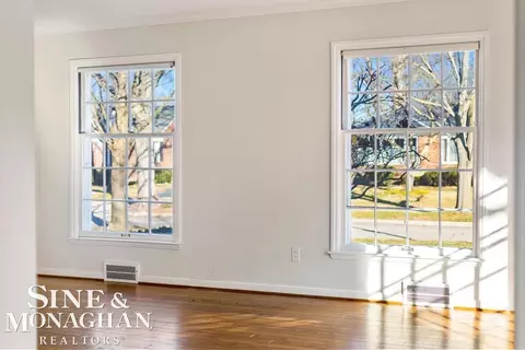 773 Hawthorne, Grosse Pointe Woods, MI 48236 photo 6