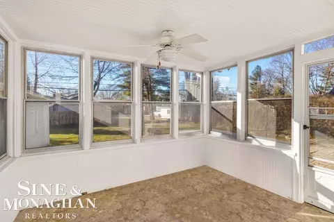 773 Hawthorne, Grosse Pointe Woods, MI 48236 photo 14