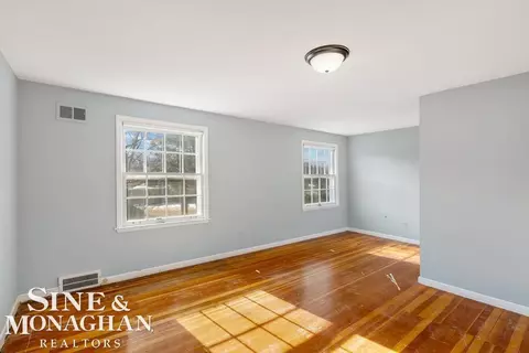773 Hawthorne, Grosse Pointe Woods, MI 48236 photo 18