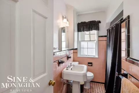 773 Hawthorne, Grosse Pointe Woods, MI 48236 photo 15