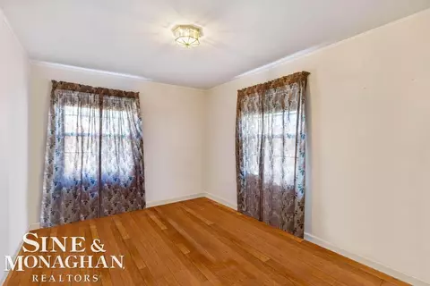773 Hawthorne, Grosse Pointe Woods, MI 48236 photo 25
