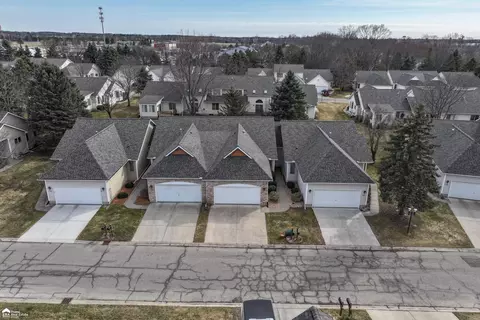 View/Area - 9428 Rayna Dr, Davison, MI 48423 photo 1 of 7