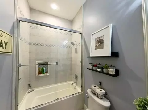 Bath - 7026 Sanctuary, Jackson, MI 49201 photo 2 of 4