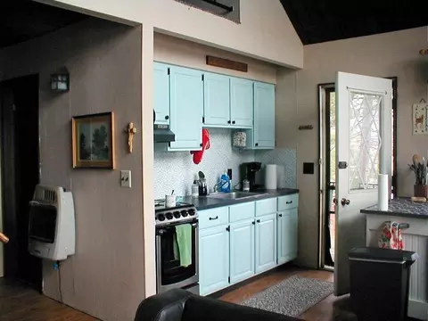 Kitchen - 511 Rivers, Gladwin, MI 48624 photo 1 of 1