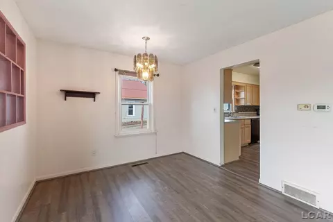 Dining - 338 E Main, Hudson, MI 49247 photo 1 of 1