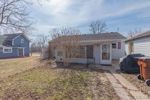 Exterior - 338 E Main, Hudson, MI 49247 photo 9 of 9