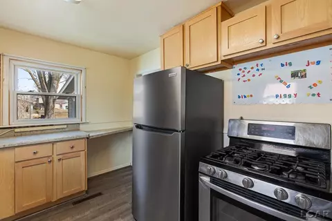 Kitchen - 338 E Main, Hudson, MI 49247 photo 6 of 6