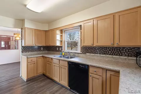 Kitchen - 338 E Main, Hudson, MI 49247 photo 1 of 6