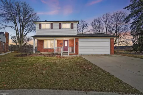 3131 Palmetto, Trenton, MI 48183