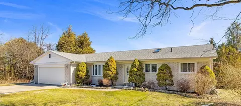 811 S Lakeshore, Port Sanilac, MI 48469