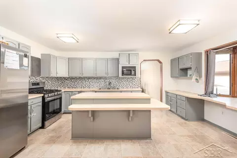 Kitchen - 1041 Chatterton, Gladwin, MI 48624 photo 1 of 3