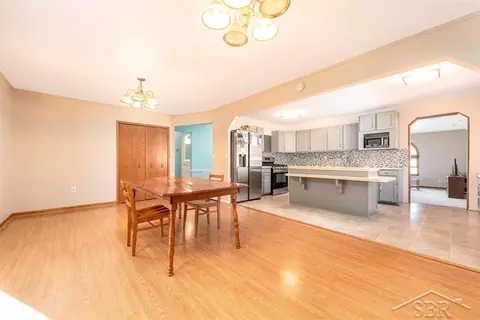 Dining - 1041 Chatterton, Gladwin, MI 48624 photo 1 of 1