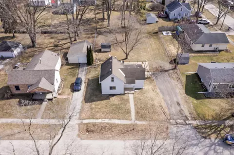 106 S Hunter St, Capac, MI 48014 photo 21