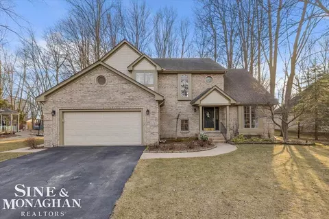 27010 Hickory, Harrison Township, MI 48045