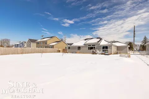 Exterior - 1578 River, Saint Clair, MI 48079 photo 2 of 5
