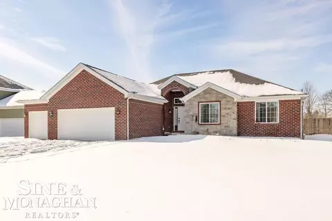 Exterior - 1578 River, Saint Clair, MI 48079 photo 4 of 5