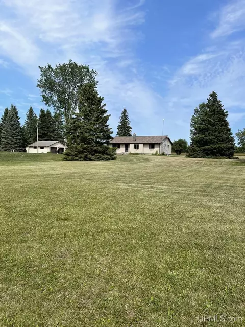 8972 County 511, Rapid River, MI 49878 photo 23