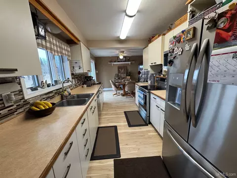 8972 County 511, Rapid River, MI 49878 photo 4