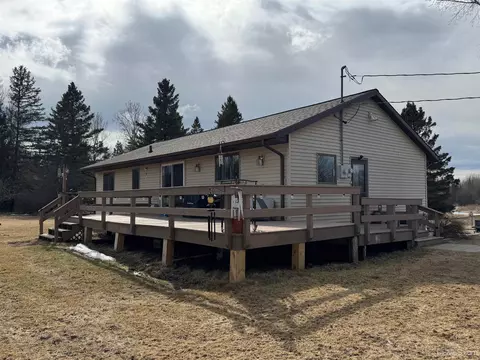 8972 County 511, Rapid River, MI 49878 photo 2