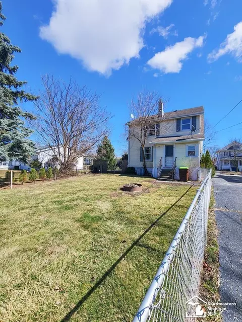529 Arbor, Monroe, MI 48162 photo 2