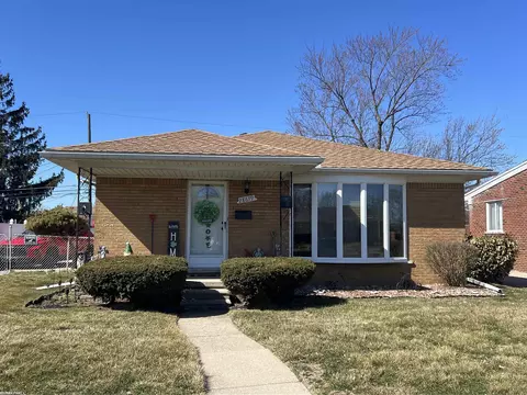 28679 Palm Bch, Warren, MI 48093