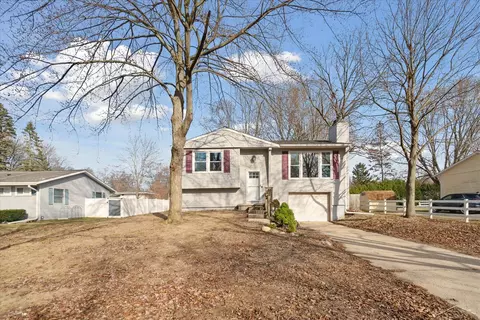 3300 Fairlane, Midland, MI 48642