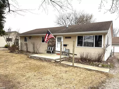 52378 Base, New Baltimore, MI 48047