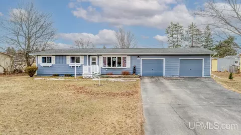 4545 Lincoln, Quinnesec, MI 49876