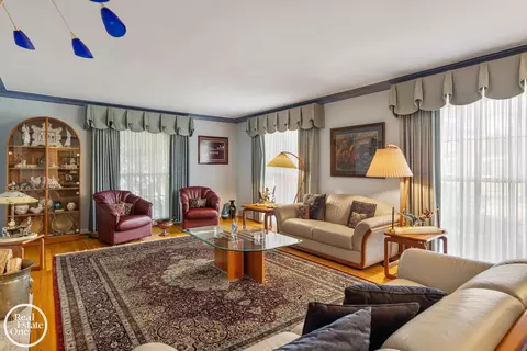Living - 161 Stephens, Grosse Pointe Farms, MI 48236 photo 2 of 7