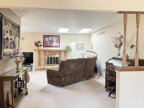 4131 Dickson, Sterling Heights, MI 48310 photo 5