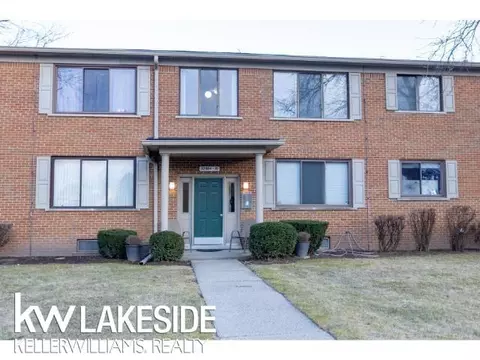 32568 Harper, Saint Clair Shores, MI 48082