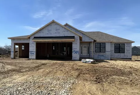 504 Queens Crk, Frankenmuth, MI 48734