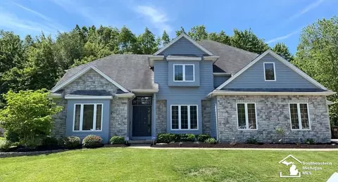 8325 Marquis, Lambertville, MI 48144