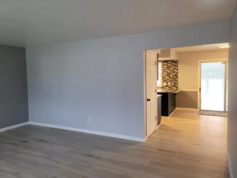 3341 Timberview, Flint, MI 48532 photo 4