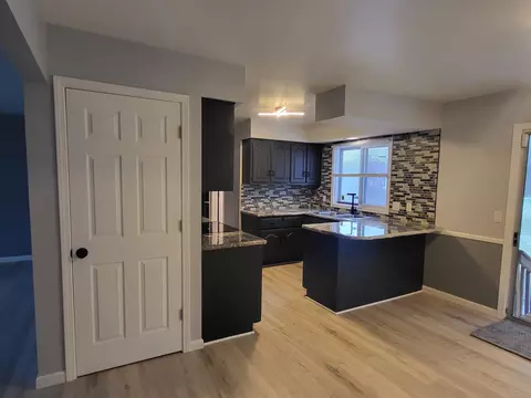 3341 Timberview, Flint, MI 48532 photo 2