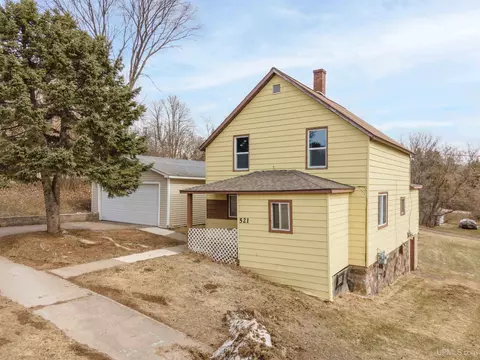 521 Verona, Caspian, MI 49915