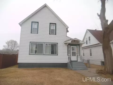 1222 Stephenson, Escanaba, MI 49829